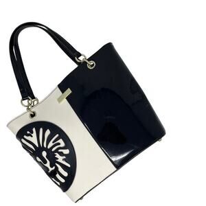 Anne Klein Shoulder Bag Womens Tote Faux Patent Leather Lion‎ Medallion Satchel